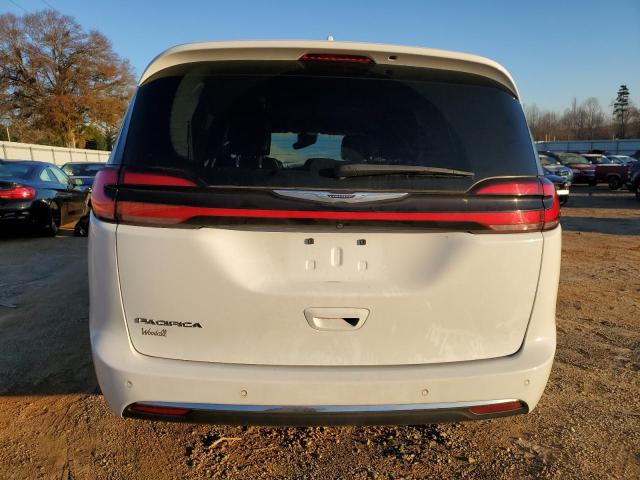 2C4RC1BG4NR138975 - 2022 CHRYSLER PACIFICA TOURING L WHITE photo 6