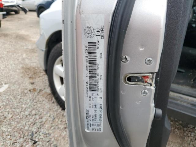 1C6RR7GT5GS109310 - 2016 RAM 1500 SLT SILVER photo 12