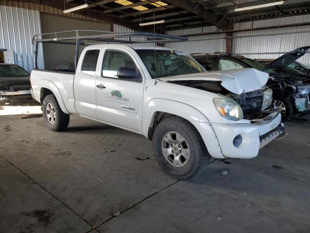 5TEUX42NX5Z006697 - 2005 TOYOTA TACOMA ACCESS CAB თეთრი ფოტო 4