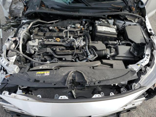 5YFB4MDE1RP158215 - 2024 TOYOTA COROLLA LE 银色 照片 11