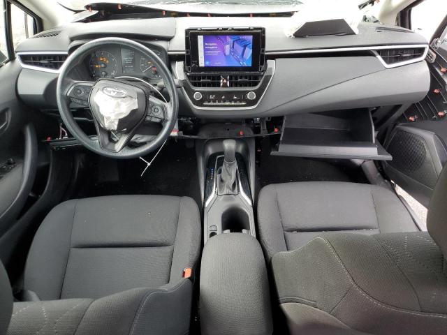 5YFB4MDE1RP158215 - 2024 TOYOTA COROLLA LE 银色 照片 8