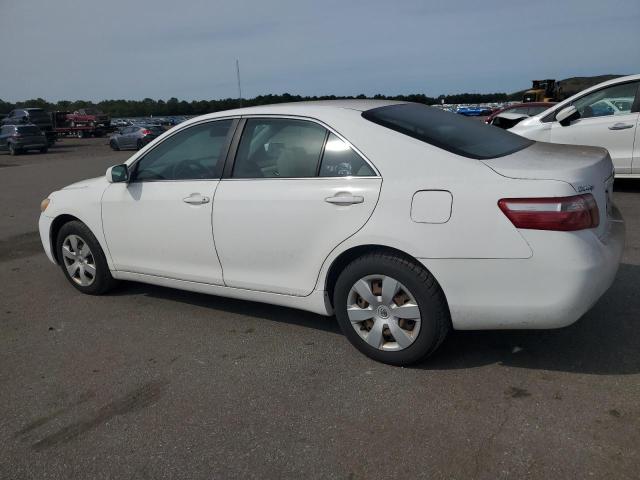 4T1BE46K29U841765 - 2009 TOYOTA CAMRY BASE WHITE photo 2