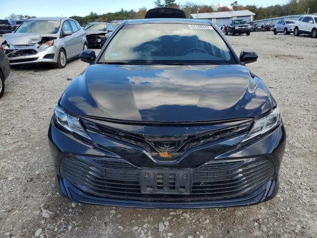 4T1B11HK9JU566651 - 2018 TOYOTA CAMRY L BLACK photo 5