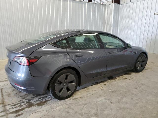 5YJ3E1EAXPF451132 - 2023 TESLA MODEL 3 Gris foto 3