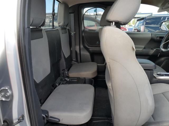 5TFRX5GN9HX075400 - 2017 TOYOTA TACOMA ACCESS CAB SILVER photo 10