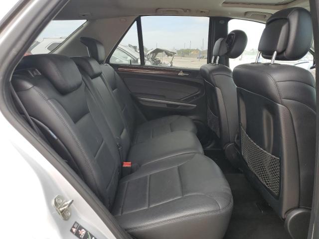 4JGBB8GB0BA663814 - 2011 MERCEDES-BENZ ML 350 4MATIC SILVER photo 11