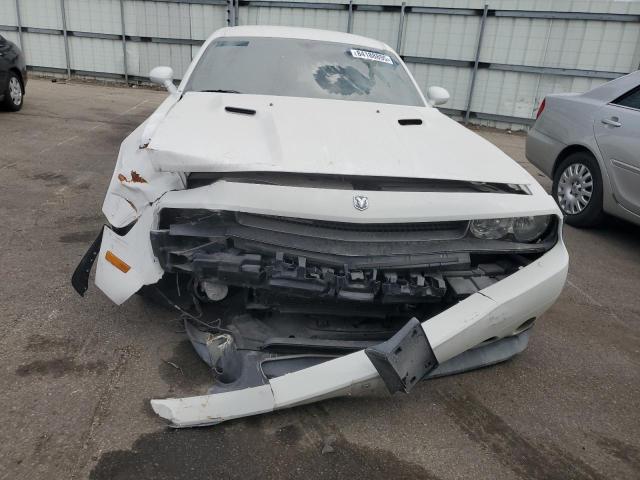 2B3CJ4DG7BH542043 - 2011 DODGE CHALLENGER WHITE photo 5