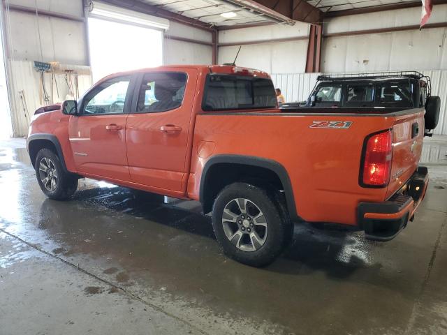 1GCGTDEN5K1118687 - 2019 CHEVROLET COLORADO Z71 ORANGE photo 2