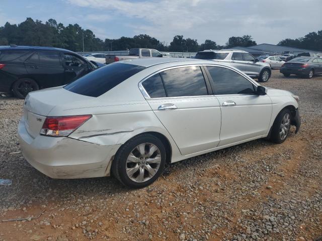 1HGCP36818A070945 - 2008 HONDA ACCORD EXL WHITE photo 3