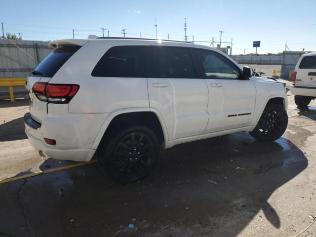 1C4RJFAG8JC486995 - 2018 JEEP GRAND CHER LAREDO Սպիտակ լուսանկար 3