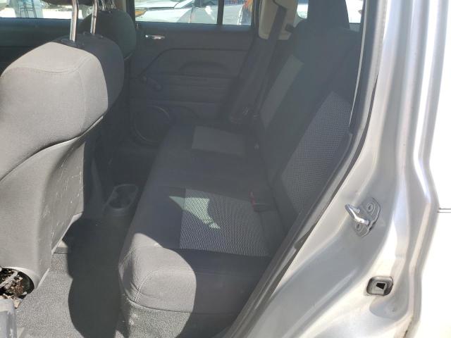 1J4NT2GA6AD525950 - 2010 JEEP PATRIOT SPORT 银色 照片 10