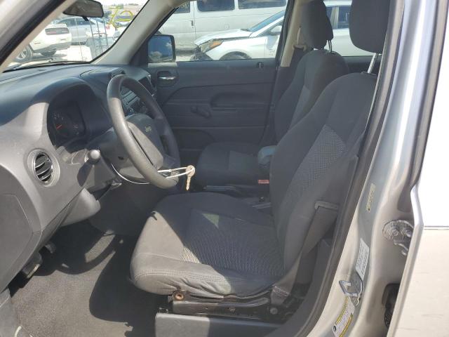 1J4NT2GA6AD525950 - 2010 JEEP PATRIOT SPORT 银色 照片 7