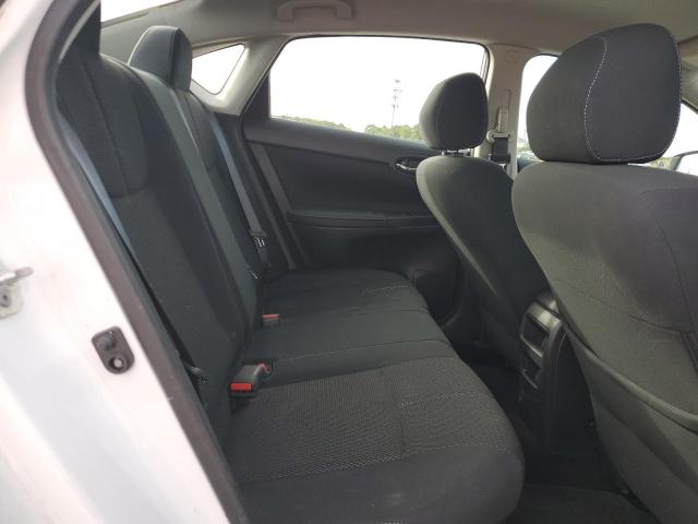 3N1AB7AP3JY321804 - 2018 NISSAN SENTRA S 白色 照片 10