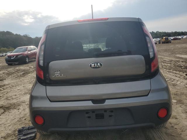 KNDJN2A20K7679747 - 2019 KIA SOUL Сұр фото 6