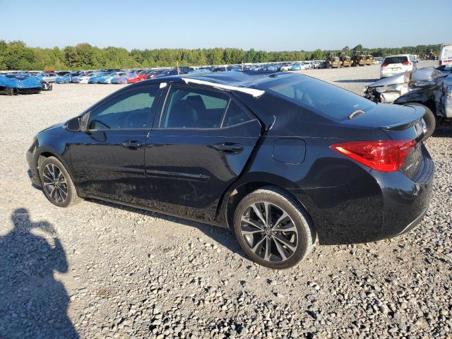 5YFBURHE3JP757533 - 2018 TOYOTA COROLLA L Қара фото 2
