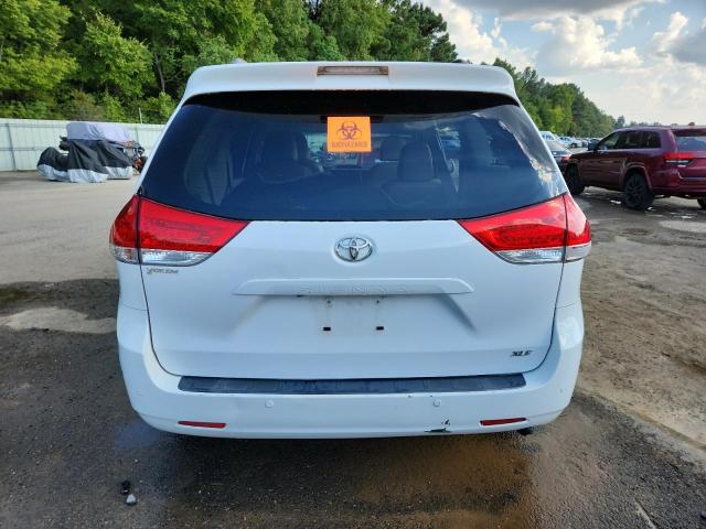 5TDYK3DC4DS405008 - 2013 TOYOTA SIENNA XLE 白色 照片 6