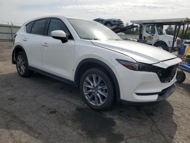 JM3KFBDM9K0603183 - 2019 MAZDA CX-5 GRAND TOURING WHITE photo 4
