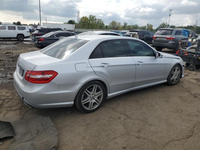 WDDHF8HB3AA153527 - 2010 MERZ E 350 4MATIC SILVER photo 3