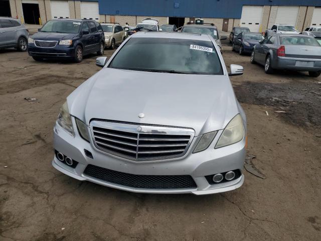 WDDHF8HB3AA153527 - 2010 MERZ E 350 4MATIC SILVER photo 5