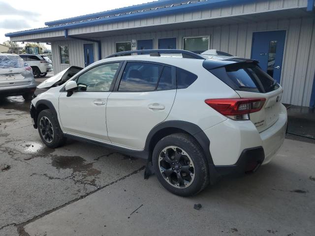 JF2GTAPC1M8268978 - 2021 SUBARU CROSSTREK PREMIUM WHITE photo 2