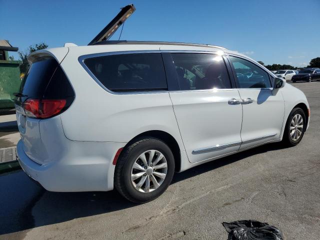 2C4RC1BG5HR576411 - 2017 CHRYSLER PACIFICA TOURING L WHITE photo 3