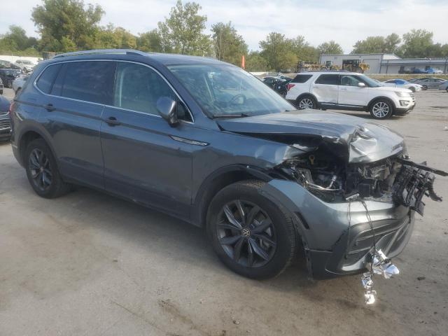 3VV3B7AX3PM136093 - 2023 VOLKSWAGEN TIGUAN SE GRAY photo 4