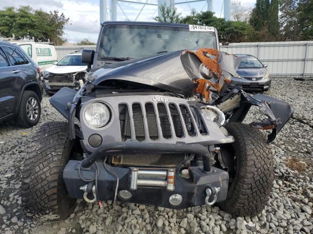 1C4BJWEG1GL157110 - 2016 JEEP WRANGLER U SAHARA GRAY photo 5
