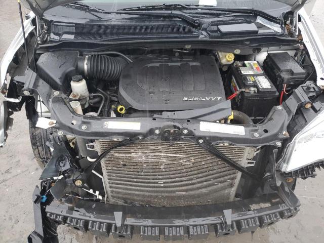 2A4RR8DG9BR610873 - 2011 CHRYSLER TOWN & COU TOURING L SILVER photo 12