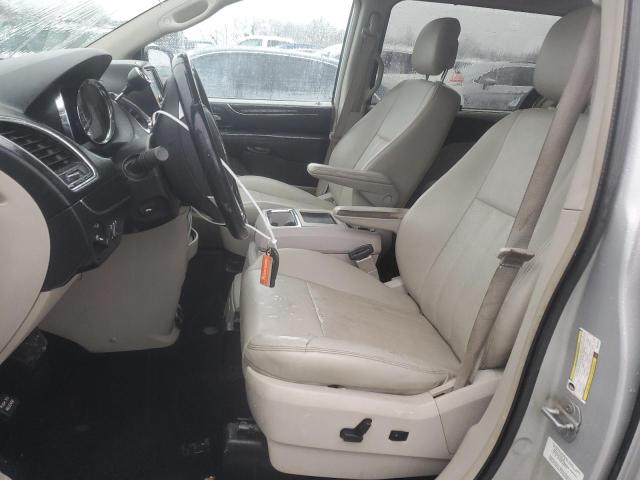 2A4RR8DG9BR610873 - 2011 CHRYSLER TOWN & COU TOURING L SILVER photo 7