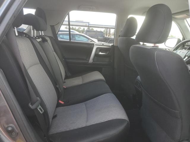 JTEBU5JR4H5418319 - 2017 TOYOTA 4RUNNER SR5/SR5 PREMIUM Сұр фото 11