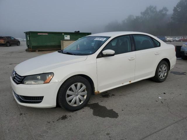 2013 VOLKSWAGEN PASSAT S, 