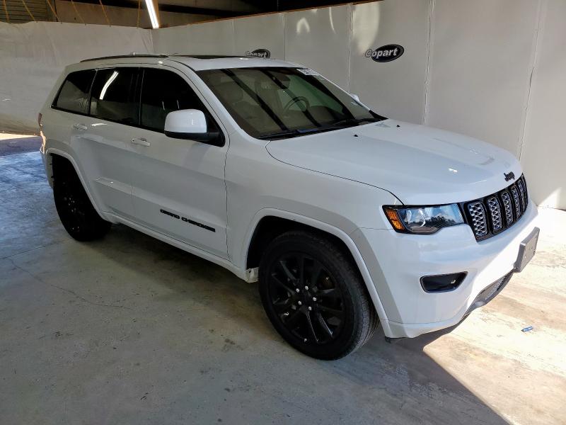 1C4RJEAG9KC543667 - 2019 JEEP GRAND CHEROKEE LAREDO Білий фото 4