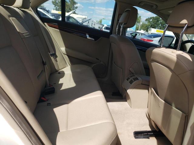 WDDGF81XX9R054556 - 2009 MERCEDES-BENZ C 300 4MATIC WHITE photo 10