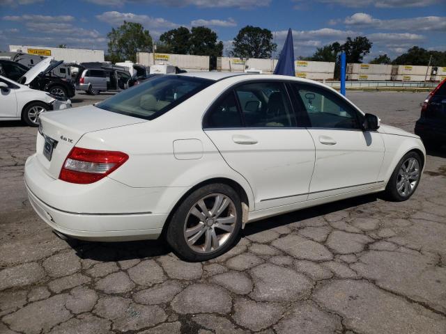 WDDGF81XX9R054556 - 2009 MERCEDES-BENZ C 300 4MATIC WHITE photo 3
