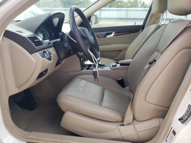 WDDGF81XX9R054556 - 2009 MERCEDES-BENZ C 300 4MATIC WHITE photo 7