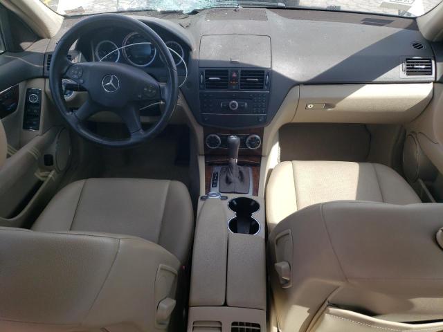 WDDGF81XX9R054556 - 2009 MERCEDES-BENZ C 300 4MATIC WHITE photo 8