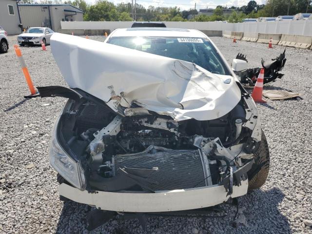1G4GD5E34CF138477 - 2012 BUICK LACROSSE PREMIUM კრემისფერი ფოტო 5