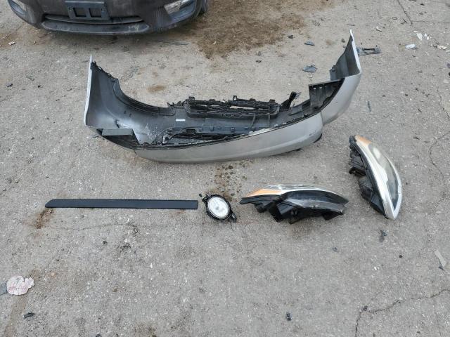KNDJT2A68D7588074 - 2013 KIA SOUL + SILVER photo 13