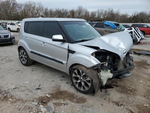 KNDJT2A68D7588074 - 2013 KIA SOUL + SILVER photo 4