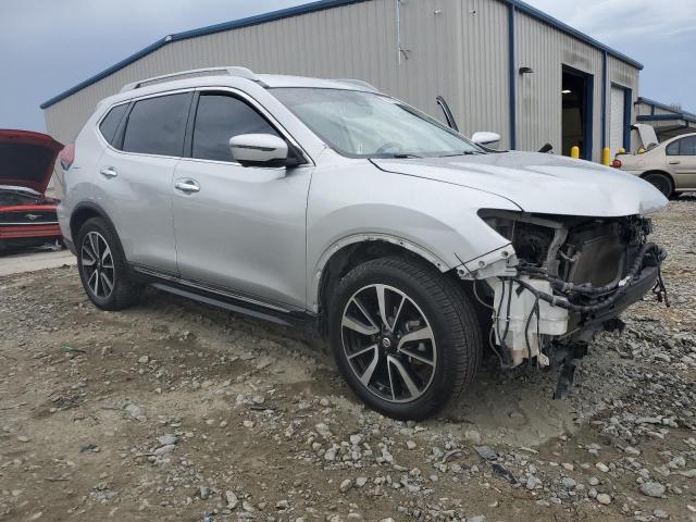 5N1AT2MT8KC761125 - 2019 NISSAN ROGUE S 银色 照片 4