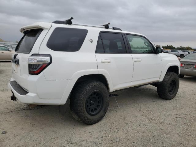 JTEBU5JR6F5234674 - 2015 TOYOTA 4RUNNER SR5/SR5 PREMIUM WHITE photo 3