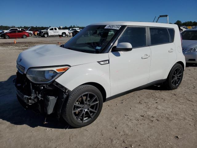 KNDJP3A52H7467239 - 2017 KIA SOUL + WHITE photo 1
