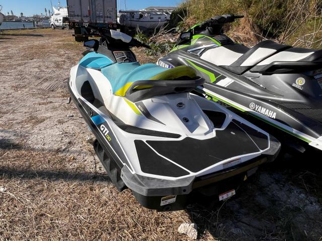 YDV26958C515 - 2015 YDV JET SKI WHITE photo 3