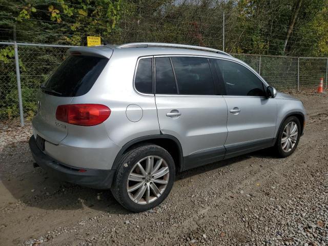 WVGAV7AX6CW606586 - 2012 VOLKSWAGEN TIGUAN S SILVER photo 3