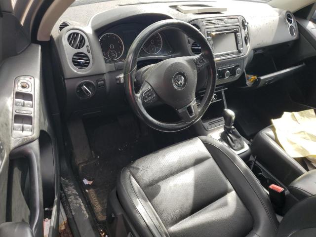 WVGAV7AX6CW606586 - 2012 VOLKSWAGEN TIGUAN S SILVER photo 8