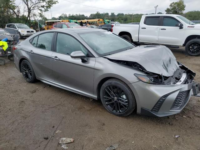 4T1DAACK7SU622216 - 2025 TOYOTA CAMRY XSE 石墨色 照片 4