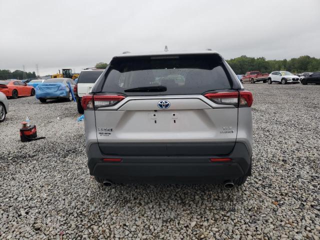 4T3RWRFV9RU135791 - 2024 TOYOTA RAV4 XLE SILVER photo 12