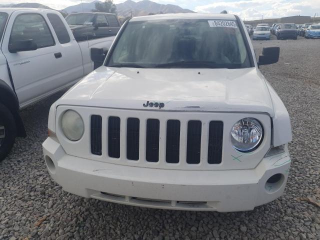 1J4FT28B29D211364 - 2009 JEEP PATRIOT SPORT 白色 照片 5