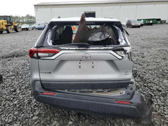 2T3F1RFV3LC076845 - 2020 TOYOTA RAV4 LE SILVER photo 6