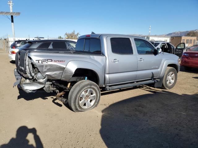 3TMJU4GN7FM186997 - 2015 TOYOTA TACOMA DOUBLE CAB PRERUNNER SILVER photo 3